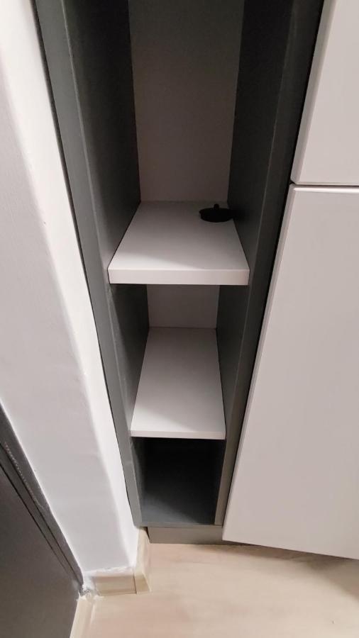 Garsoniera 30Mp Chrysflatty1 - Free Netflix Apartamento Arad Exterior foto